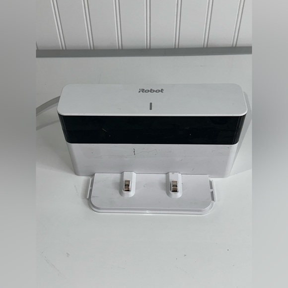 iRobot Braava Jet M6 Wi-Fi Connected Robot Mop Tested Working - Picture 8 of 12